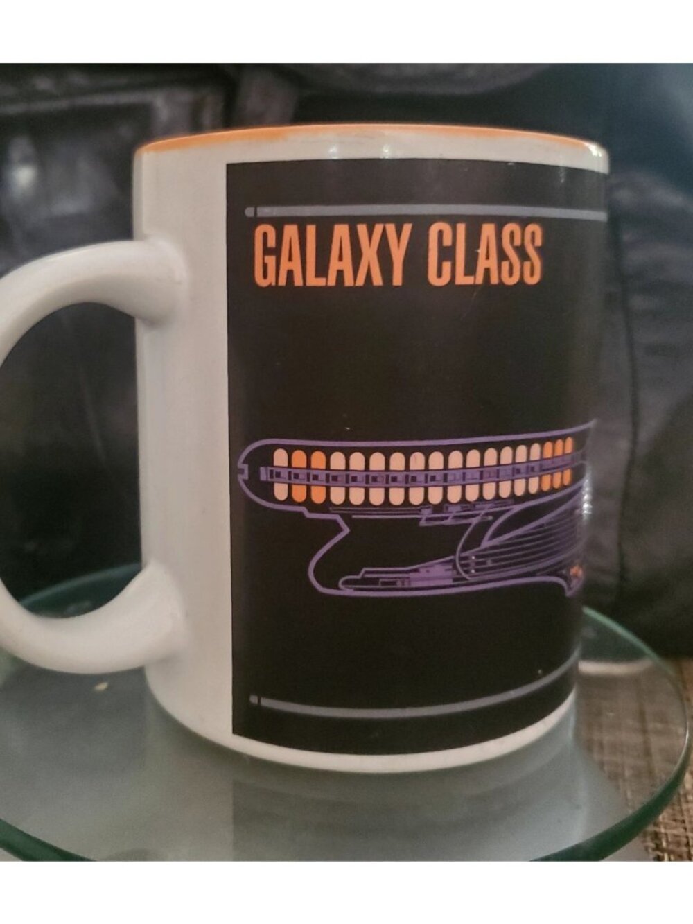 Vtg Galaxy Class Star Trek mug 14 oz coffee cup TNG NCC-17811 retro Sci Fi READ